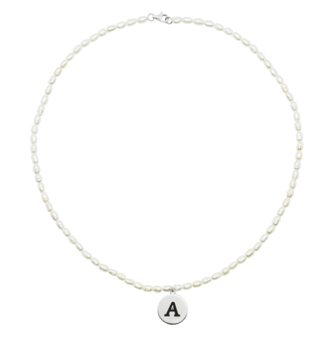 Колье с буквой