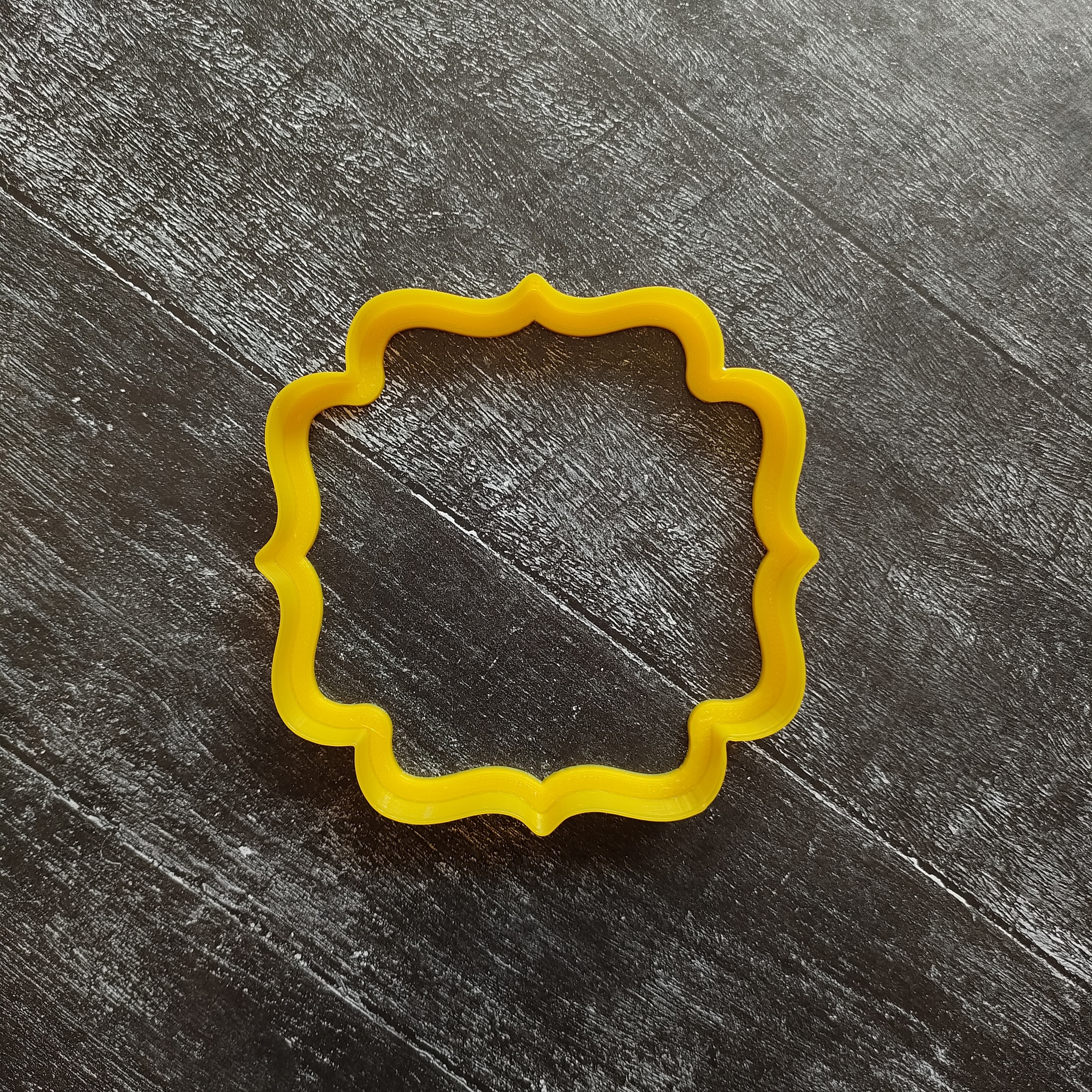 Фигурная рамочка №101