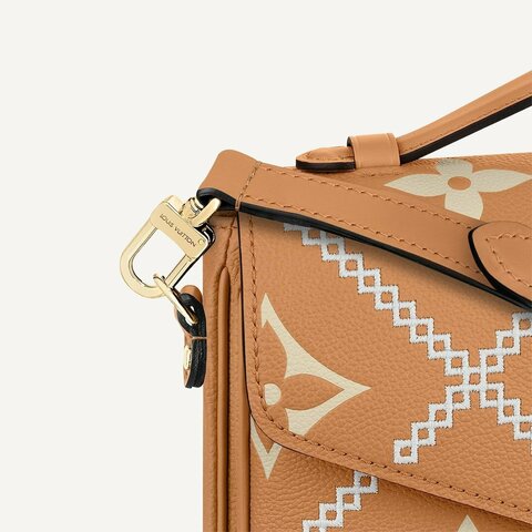 Сумка Louis Vuitton Pochette Metis коричневый
