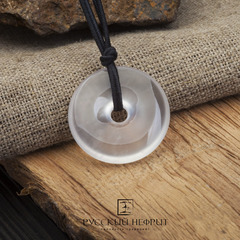 Диск Би из горного хрусталя