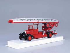 ZIS-11 LPO Automotive Fire ladder open cab LOMO-AVM 1:43