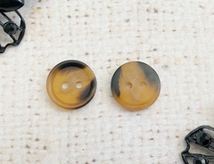 Пуговицы, d 1,5 см