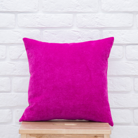 Подушка 40*40 микровельвет (фуксия)