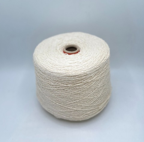 Бобинная пряжа (пр.Италия).art-Seta bourette 2/900 450/100гр, 100%Буретный шелк, цвет-Молочный, арт.34005