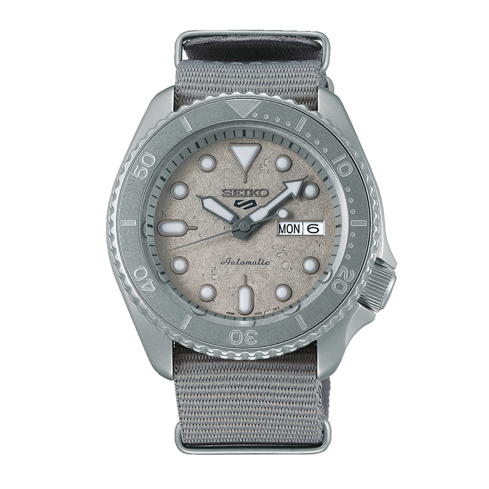

Наручные часы Seiko, 5 Sports SRPG61K1S