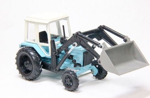 MTZ-82 loader TO-19 with shovel Kompanion 1:43