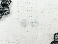 Пуговицы блузочные, d 1,1 см, 2 прокола, кремовый