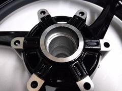 Передний колёсный диск для Suzuki GSX R 600 2011-2021, GSXR750  2011-2021, черный