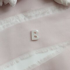 Буква B, перламутр, 10 мм, 1 шт, П650
