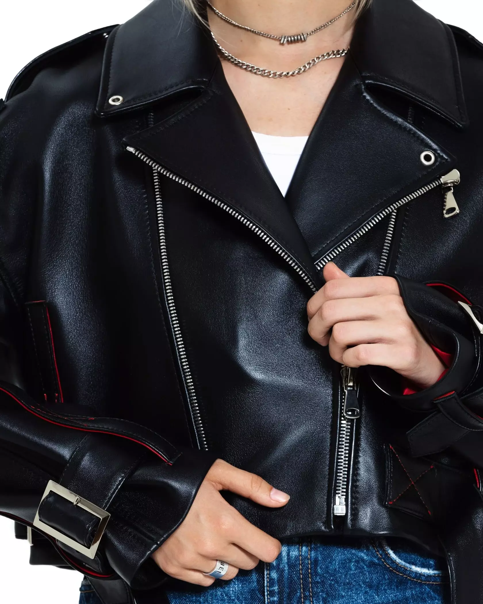 Укороченная косуха Oversize с крестами, Черная