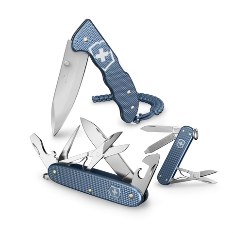 Нож Victorinox Evoke Alox LE 2026, Glacial Blue (0.9415.L26)