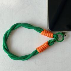 Шнурок на телефон (короткий)