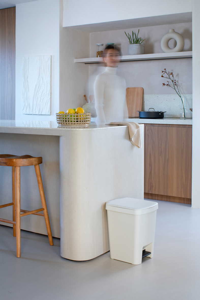 Бак с педалью StepUp (25 л), Светло-серый, арт. 800207 - фото 2