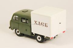UAZ-39094 Farmer Van Bread delivery (plastic) Agat Mossar Tantal 1:43