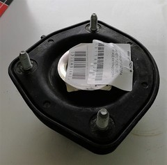 ОПОРА АМОРТИЗАТОРА ЗАДНЕГО TUCSON JM, SPORTAGE KM, ELANTRA XD ПРАВОГО PHG, PMC