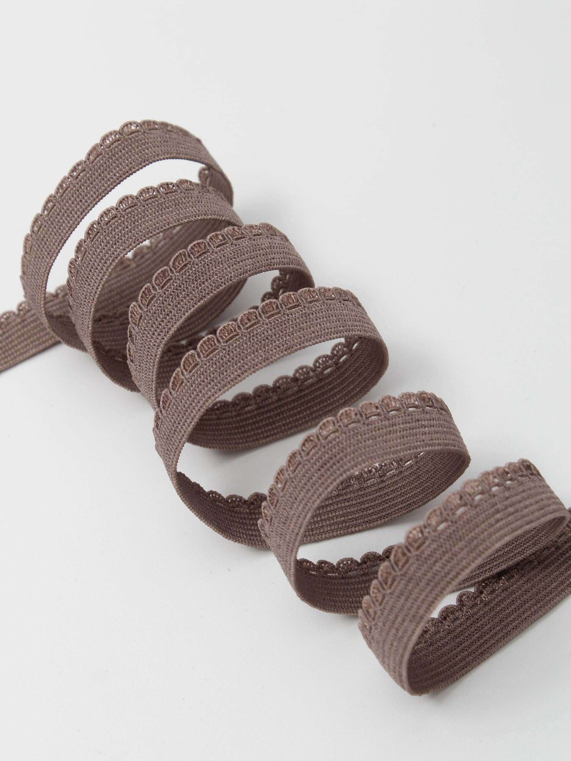 Бельевая резинка перец ажурная ширина 9 мм с учетом фестона