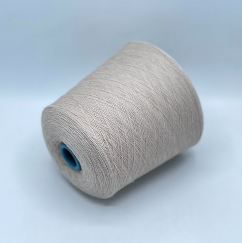 Бобинная пряжа, Lana/alpaca, 1500м. 70% Меринос, 25%Альпака, 5%Кашемир, Светло-бежевый, 37604