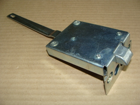 Замок боковой двери УАЗ-452 (короткая тяга)