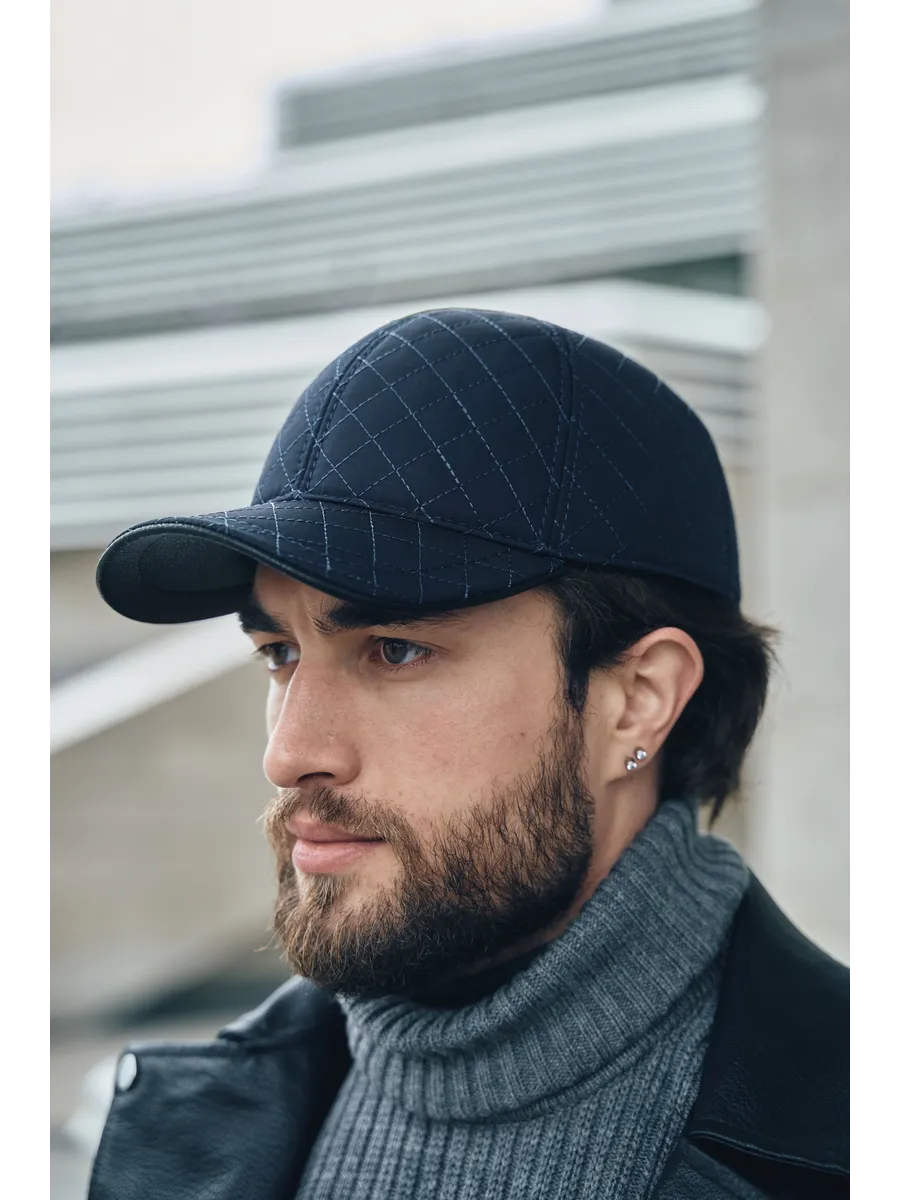 Кепка утепленная с ушками плащевка стеганая