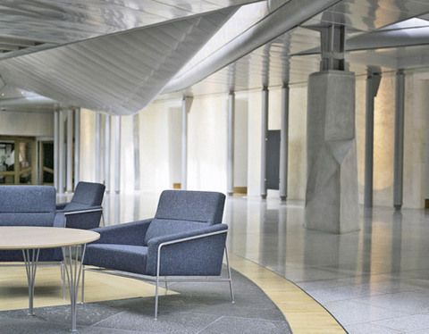 кресло Arne Jacobsen 3300