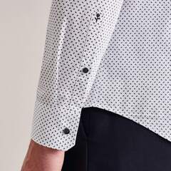 Сорочка мужская Seidensticker Slim Fit 01.642210-35 белая с изящным принтом