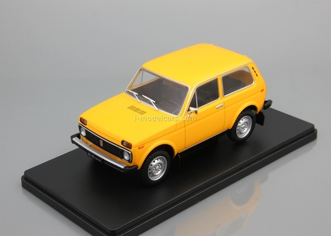 VAZ-2121 Niva yellow 1:24 Legendary Soviet cars Hachette #5