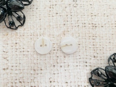 Пуговицы, 2 прокола, d 13 мм