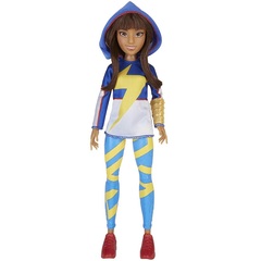 Мисс Марвел в тренировочном костюме. Восход Марвел