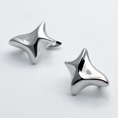 Ювелирные швензы с родиевым покрытием, размер 16,5*14 мм, цена за пару