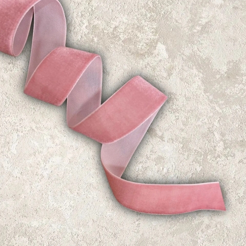 Лента бархатная 2,5 см , цвет пенка (1м)