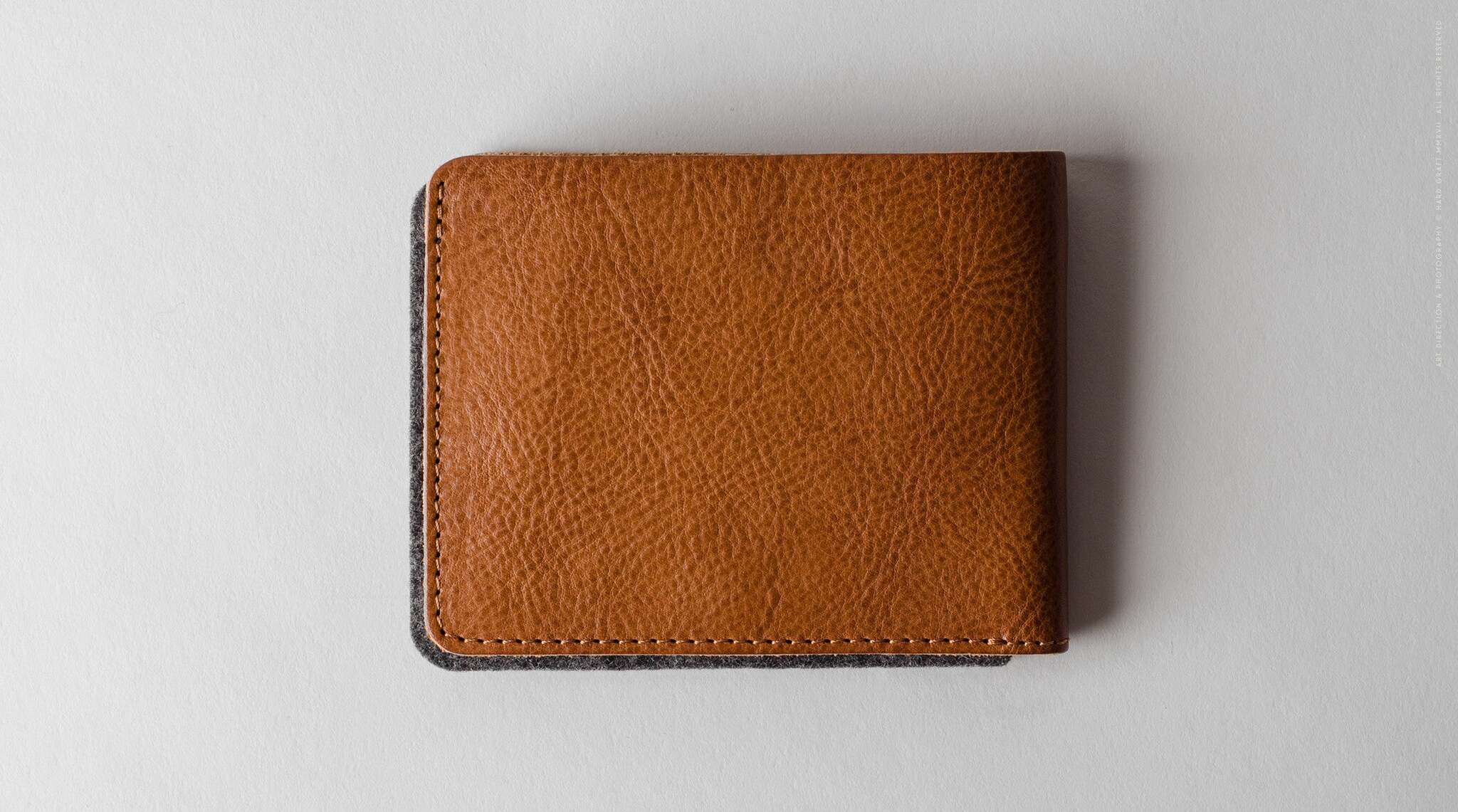 Hard Graft Bi Fold Wallet Classic — кошелёк из кожи