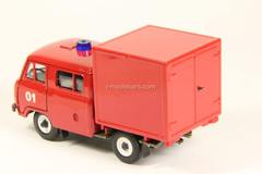 UAZ-39094 Farmer Van Fire Engine (plastic) Agat Mossar Tantal 1:43