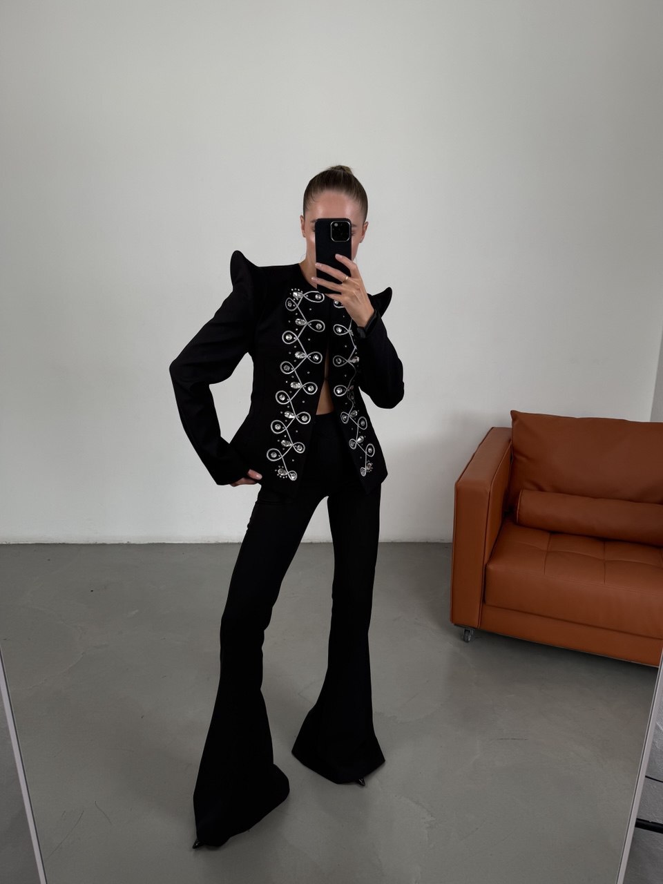 Жакет Иман, Черный