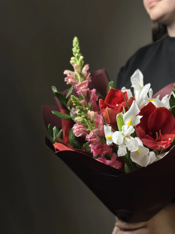 Сборный букет «Тропический рассвет»