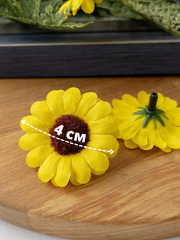 Подсолнухи МИНИ, искусственные ЖЕЛТЫЕ, диаметр 4 см, набор 48-50 штук.