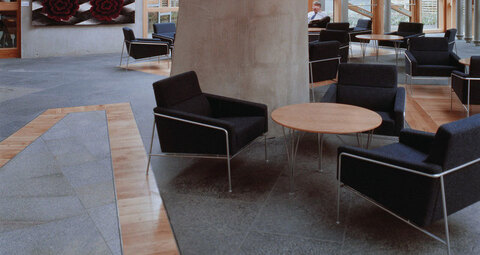 кресло Arne Jacobsen 3300