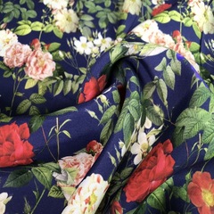 Ткань вискоза синяя с розочками 3118