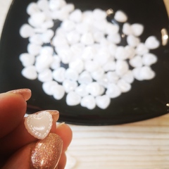 Полубусины  сердечко белый перламутр, 10мм  (100шт)