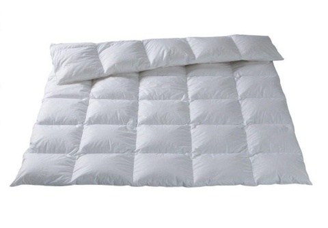 Одеяло пуховое всесезонное Christian Fischbacher BASEL 8083