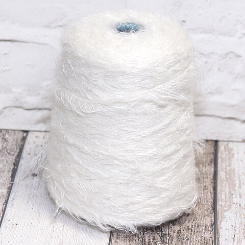 Травка кашемир на шелке CARIAGGI NIRVANA TAGLIATO 180 белый молочный