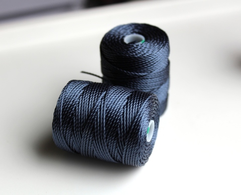 Нитки C-Lon cord tex 400 (0,9мм) indigo