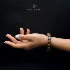 Браслет "Летучая мышь". Табачный нефрит. Д 12мм.