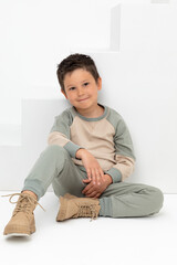 брюки  для мальчика  КР 400582/зеленый чай