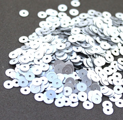 916W Пайетки плоские 4 мм, серебро