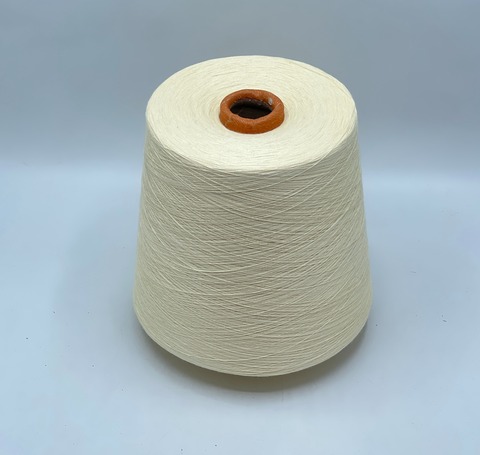 Бобинная пряжа,Cotton combed, 2540м. 100%Хлопок, Бледно-желтый(699), 39361