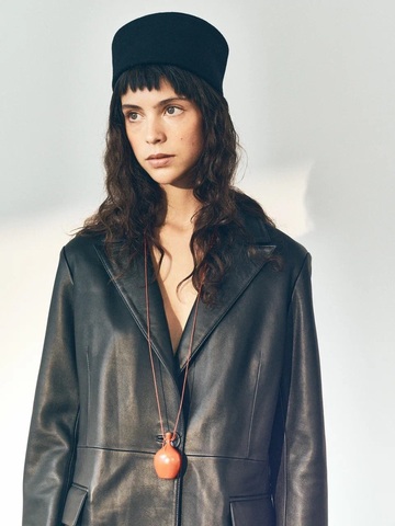 ПРЕДЗАКАЗ Пиджак черный кожаный AMALIE x LYNA by O.Rim