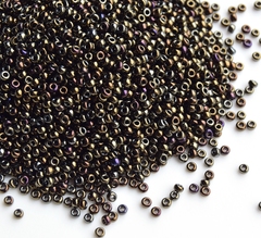 RR-0458 Metallic Brown Iris