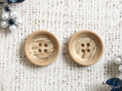 Пуговицы костюмные, d 2 см