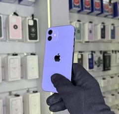 iPhone 12, 128 ГБ б/у