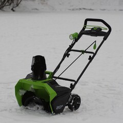 Снегоуборщик Greenworks GD40ST 40V (51 см) аккумуляторный, без АКБ и ЗУ